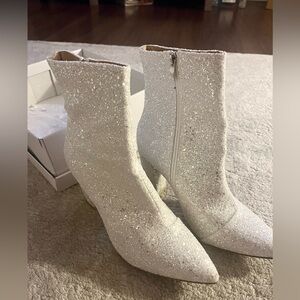 White sparkly ankle boots size 41 (US 9.5)